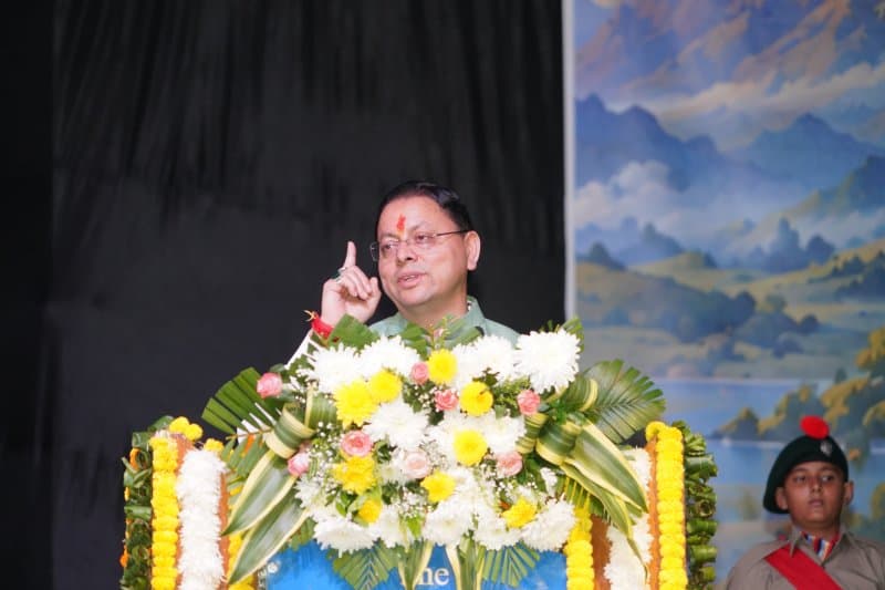 संस्कारों से ही बनेगा सशक्त भारत: CM धामी