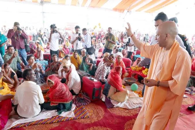 यूपी सामूहिक विवाह योजना: 28,833 जोड़ों का विवाह, 1.16 लाख आवेदन