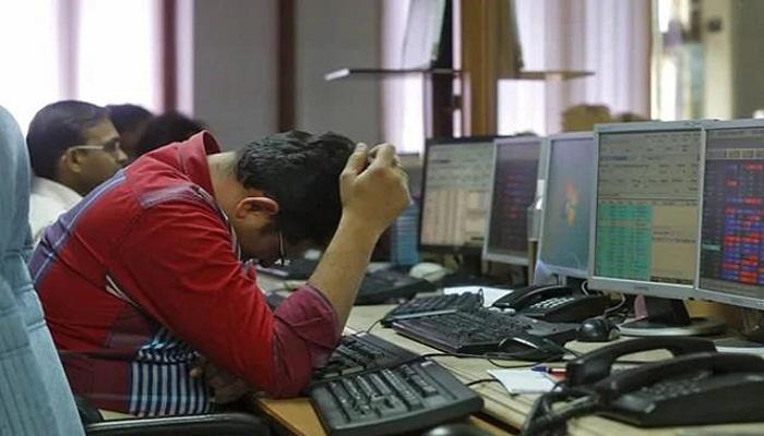 चुनावी नतीजों के बीच शेयर बाजार में भूचाल, सेंसेक्स 2700 अंक टूटा