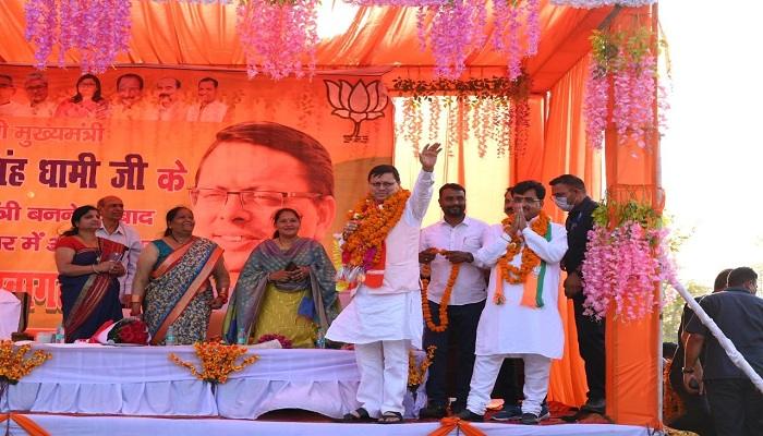 प्रदेश के \” पर्यावरण मित्रों \” को मुख्यमंत्री धामी ने दिया तोहफा।