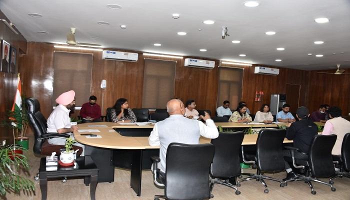 मुख्य सचिव ने अपणी सरकार मोबाइल ऐप करने के दिये निर्देश