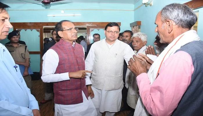डामटा हादसा में घायलों से मिले धामी व शिवराज, घटनास्थल का लिया जायजा