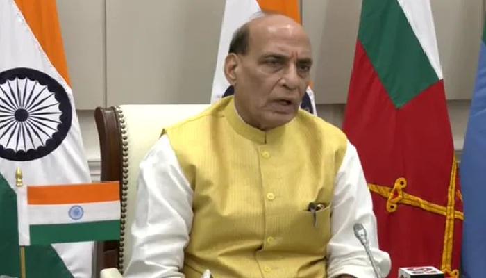 राष्ट्रीय सुरक्षा के लिए राजनाथ सिंह ने संयुक्त नागरिक-सैन्य कार्यक्रमों पर दिया जोर