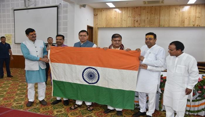सीएम धामी ने ‘हर घर तिरंगा’ की बैठक में किया प्रतिभाग