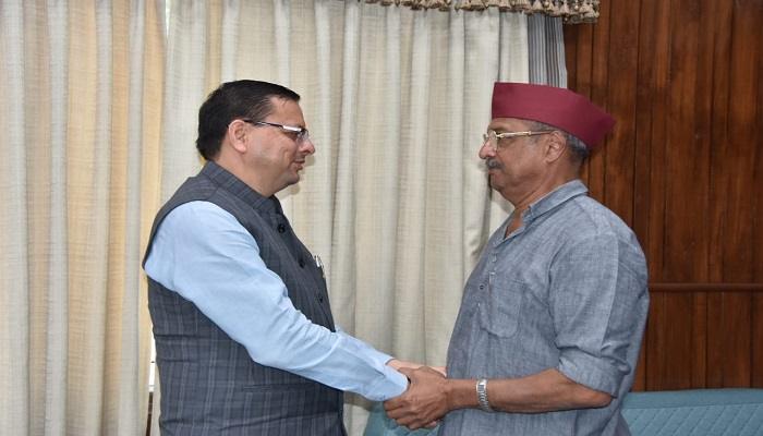 सीएम धामी से एक्टर नाना पाटेकर ने की भेंट