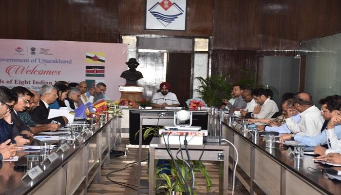 मुख्य सचिव ने 7 देशों में तैनात भारतीय राजदूतों से की भेंट