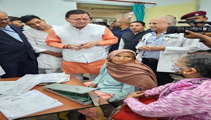 सीएम धामी ने सुशीला तिवारी हॉस्पिटल का किया निरीक्षण