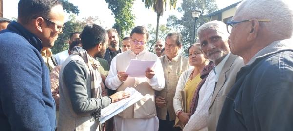 IDPL और कृष्ण नगर कॉलोनी वासियों को न उजाड़ने का सीएम धामी से आग्रह
