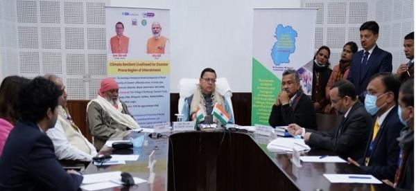 आयुष्मान योजना के संबंध में लापरवाही नहीं की जाएगी बर्दाश्त: सीएम धामी