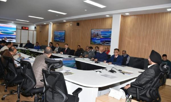 आधार के लिए विशेष अभियान चलाने का मुख्य सचिव ने दिये निर्देश