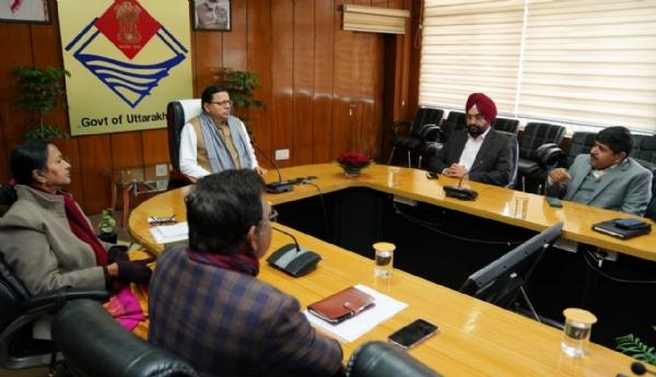 सीएम धामी ने जोशीमठ में चल रहे राहत कार्यों की समीक्षा की