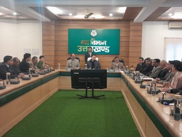 वन जीवन का महत्वपूर्ण अंग: सीएम धामी