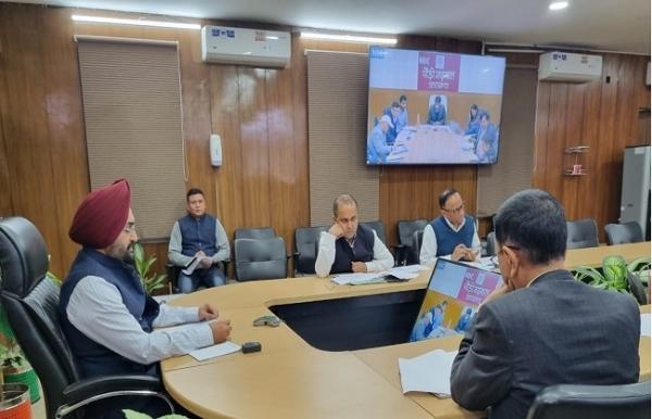 सीवरेज और पार्किंग समाधान के लिए प्लान तैयार करें : मुख्य सचिव