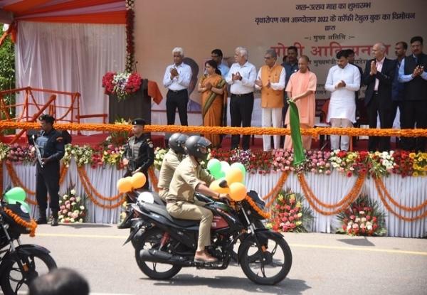 जलवायु परिवर्तन से जीव के साथ सृष्टि को बचाना बड़ी चुनौती: सीएम योगी