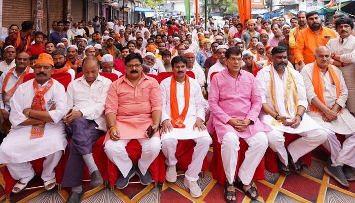 नगर विकास एवं ऊर्जा मंत्री ने सुनी प्रधानमंत्री मोदी के ‘मन की बात’