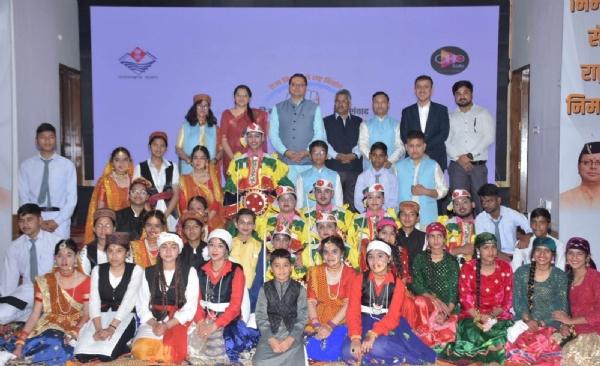 ‘हिल की बात: युवा संवाद’ कार्यक्रम में बोले मुख्यमंत्री धामी, जो भी क्षेत्र चुने उसे श्रेष्ठ बनाएं