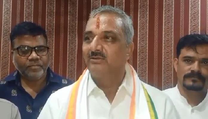 Nikay Chunav: खारे पानी तथा बंदरों की समस्याओं से कराया जाएगा मुक्त: राजकुमार रावत
