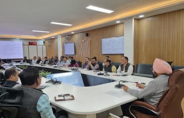 शहरों में सिटी पार्क विकसित की जाएः मुख्य सचिव