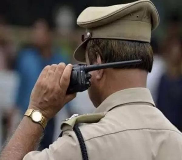 कानून व्यवस्था बनाये रखना पुलिस की पहली प्राथमिकता