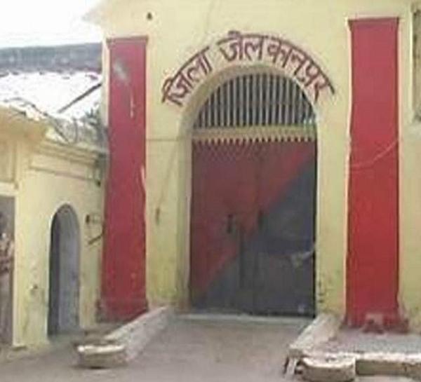 अब कैदियों के खाते में जाएगी उनकी मेहनत की कमाई