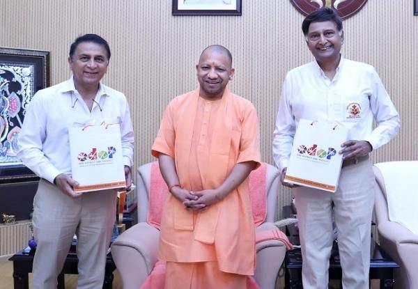 सुनील गावस्कर ने सीएम योगी से की शिष्टाचार भेंट, खेलों को बढ़ावा देने पर की चर्चा