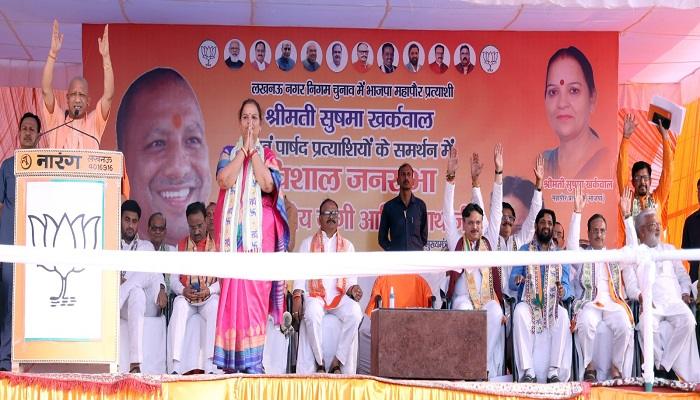 यहां की तोप सीमाओं पर दुश्मनों के छुड़ाएगी पसीने: सीएम योगी