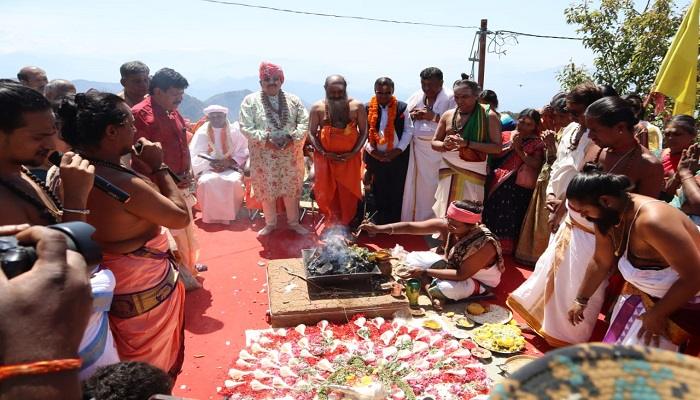 सतपाल महाराज की मौजूदगी में हुआ स्वामी कार्तिकेय का जलाभिषेक