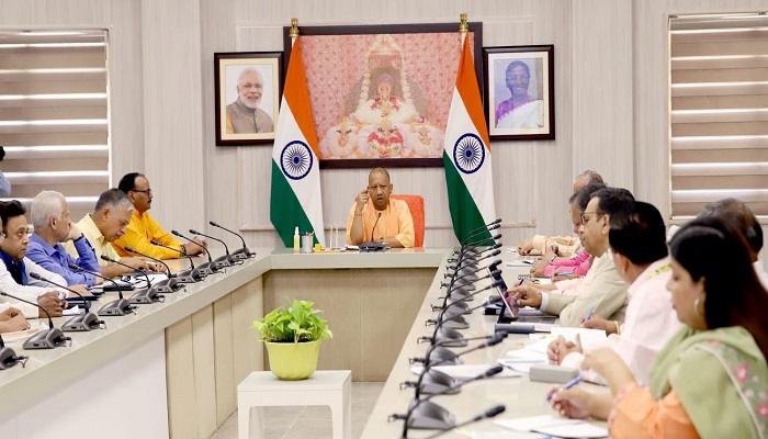 सीएम योगी का निर्देश, दिसंबर तक तैयार हो जाये सभी पात्र ग्रमीणों की घरौनी