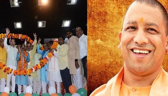 योगी के कार्यों से मिली जीत, पहली बार भाजपा के 17 महापौर ने ली ‘विकास की शपथ’