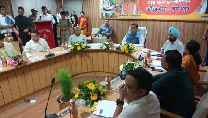 सीएम धामी ने की कांवड़ यात्रा की तैयारियों की समीक्षा बैठक