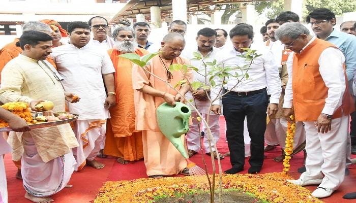 योगी सरकार के प्रयास से सब मिलकर प्रदेश को करेंगे हरा-भरा