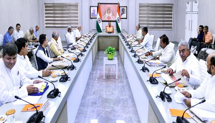 पुराने जीर्ण शीर्ण विद्यालयों को दुरुस्त करेगी योगी सरकार