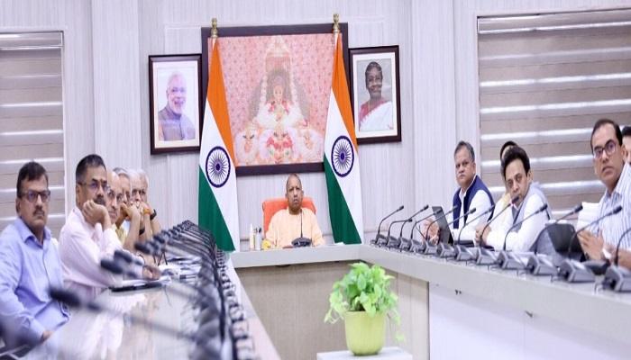 उत्कृष्ट प्रदर्शन करने वाले आकांक्षात्मक विकास खंड होंगे पुरस्कृत: सीएम योगी