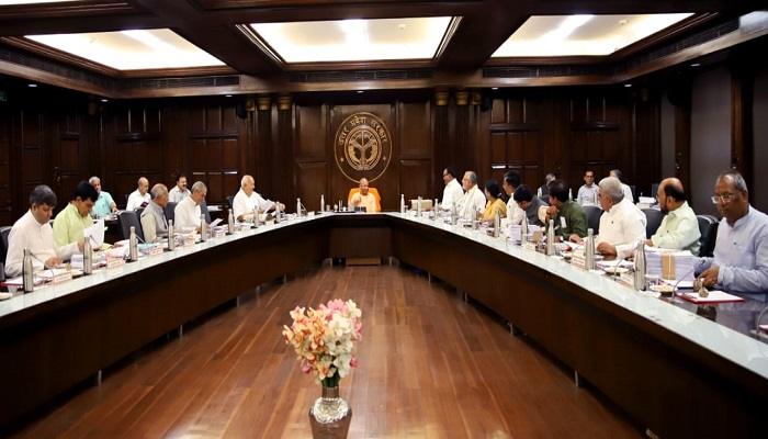 छोटे उद्यमियों को तोहफा, दुर्घटना में मौत या विकलांगता होने पर परिजनों को पांच लाख रुपये देगी योगी सरकार