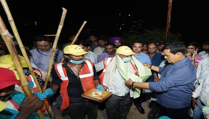 साफ-सफाई एवं सुन्दरीकरण निरन्तर चलने वाला कार्य है: एके शर्मा