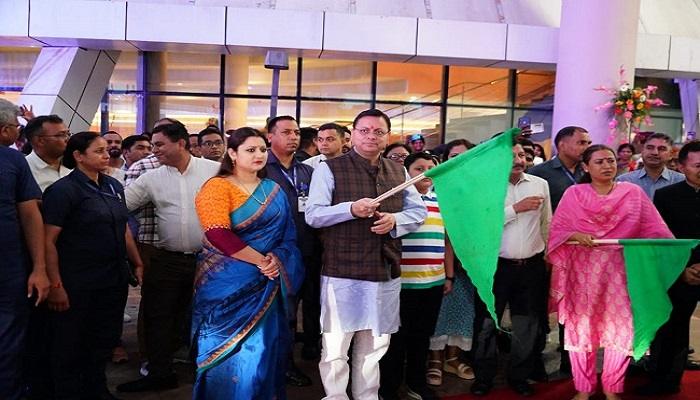 उत्सव निनाद की सांस्कृतिक संध्या में सीएम धामी हुए शामिल