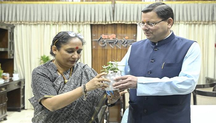 ऋतु खंडूडी ने सीएम धामी से की भेंट, इन मुद्दों पर की विशेष चर्चा