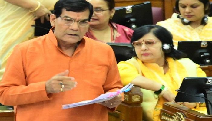 ग्रामीण क्षेत्रों में 18 घंटे बिजली देने का किया जा रहा प्रयास: एके शर्मा