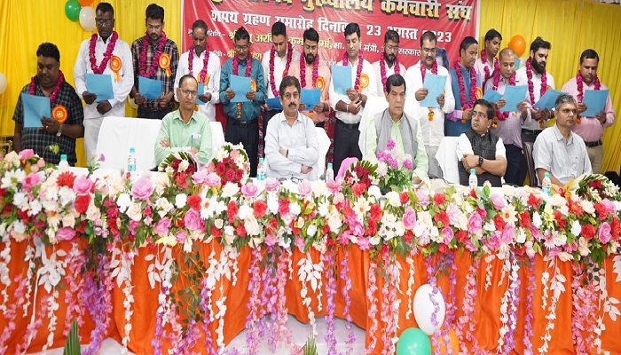 गलत ढंग से छापामारी कर उपभोक्ता को परेशान करने पर होगी सख्त कारवाई: एके शर्मा
