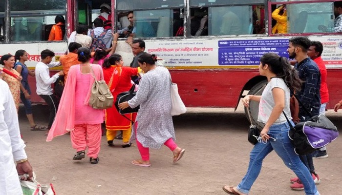 सीएम योगी ने निभाया भाई का फर्ज, 8 वर्षों में 1.23 करोड़ से अधिक बहनों को दिया मुफ्त सफर का उपहार