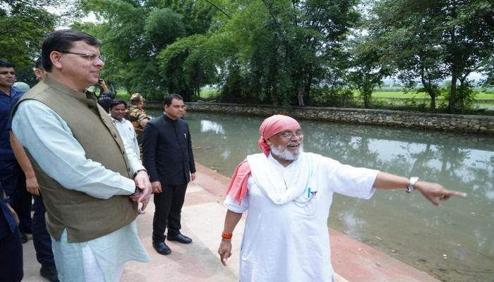 हैस्को गांव शुक्लापुर में सीएम धामी ने किया प्रकृति का निरीक्षण
