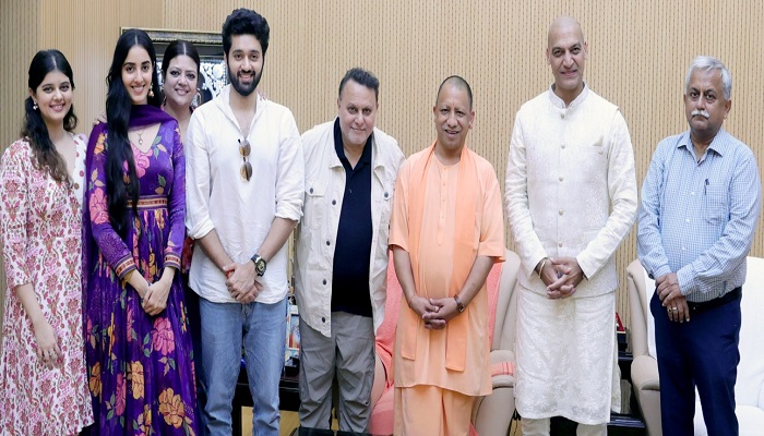 गदर-2 की टीम ने सीएम योगी से की मुलाकात