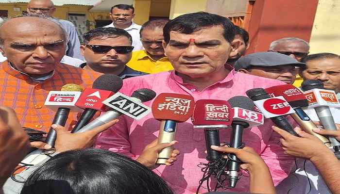 नगर विकास मंत्री ने देव शिल्पी भगवान विश्वकर्मा की जयंती पर देशवासियों एवं प्रदेशवासियों को दी शुभकामनाएं