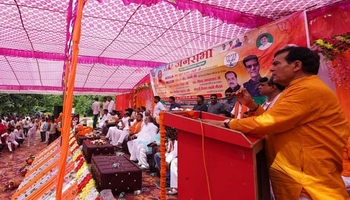 दारा सिंह चौहान व्यक्ति बहुत अच्छे थे, बस सवारी गलत चुन ली थी: एके शर्मा