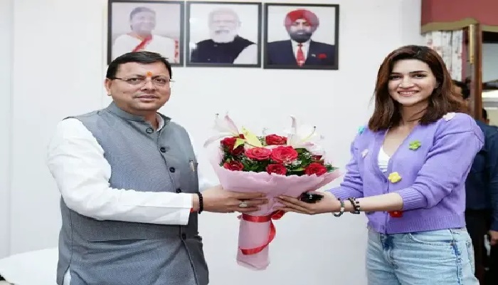 एक्ट्रेस कृति सेनन ने टीम के साथ की सीएम धामी से भेंट