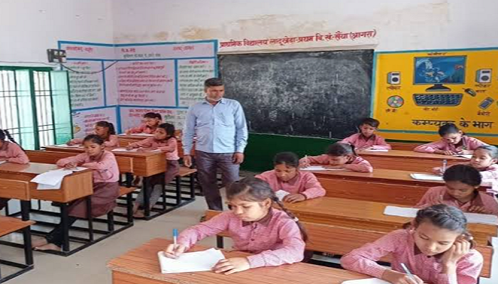 फुल पैंट शर्ट पहनकर आएंगे परिषदीय विद्यालयों के छात्र