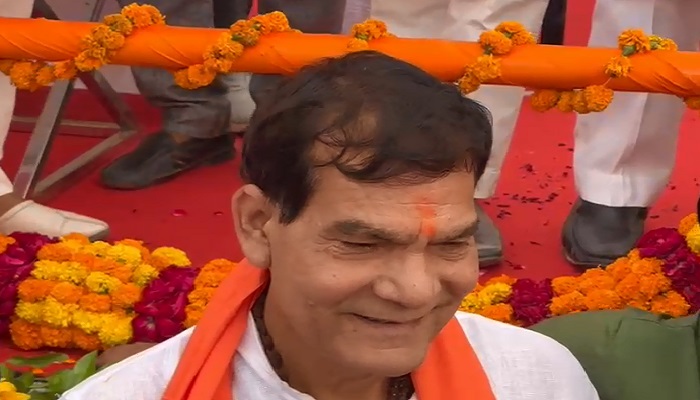 मोदी जी के प्रयासों से देश बन रहा आत्मनिर्भर, तेजी से बढ़ रही अर्थव्यवस्था: एके शर्मा