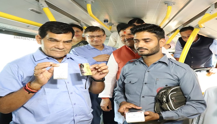 यात्रियों को कैशलेस किराये हेतु डिजिटल कार्ड One UP One Card’ की मिलेगी सुविधा
