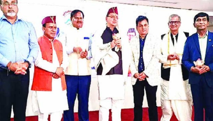 सीएम धामी का दुबई में प्रवासियों ने किया भव्य स्वागत