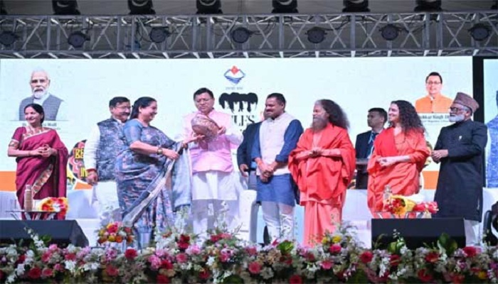 सीएम धामी ने ‘दि बीटल्स एण्ड दि गंगा फेस्टिवल-2023’ का किया शुभारंभ